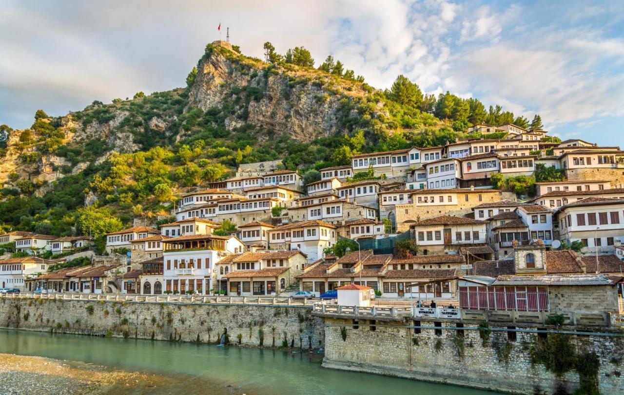 My Hostel In Berat Exterior photo